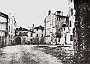 Porzione ovest del quartiere di Santa Lucia.L'arco d'ingresso al cortile della casa di Pietro d'Abano.(Adriano Danieli)
